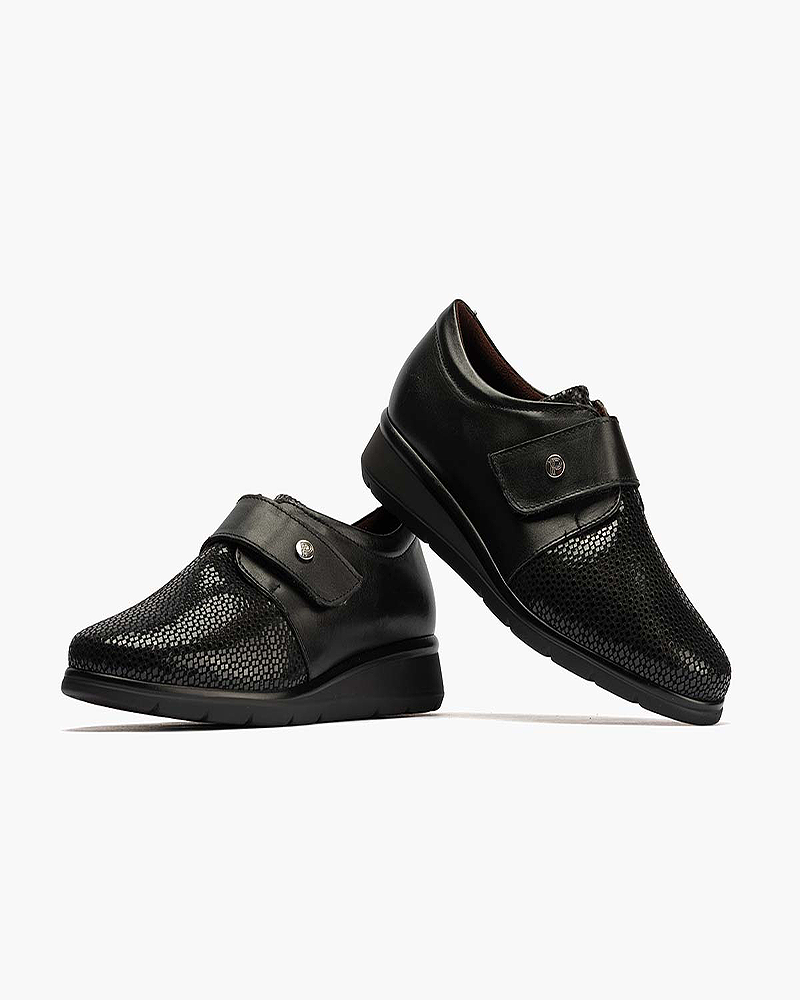 Blucher Pitillos de mujer con correa Negro