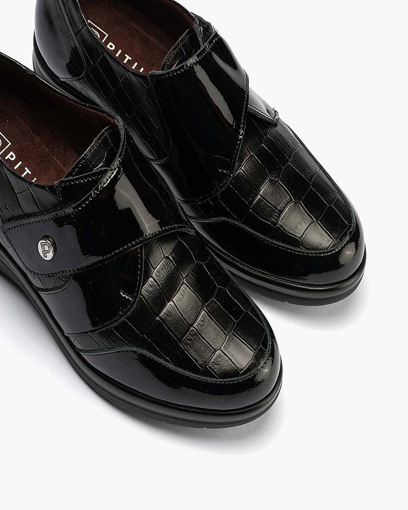 Blucher Pitillos de mujer con velcro en piel coco Negro