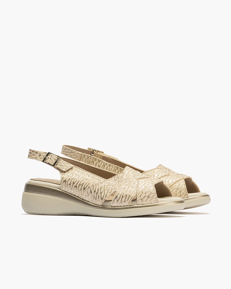 Comprar Sandalia classic Marca Pitillos de mujer con piezas Oro ◄