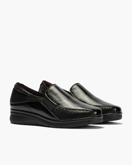 Mocasín Charol Negro 2