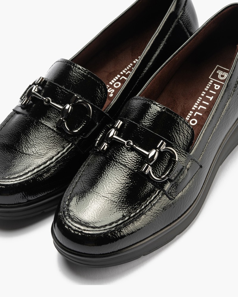 Mocasín Charol Negro 4