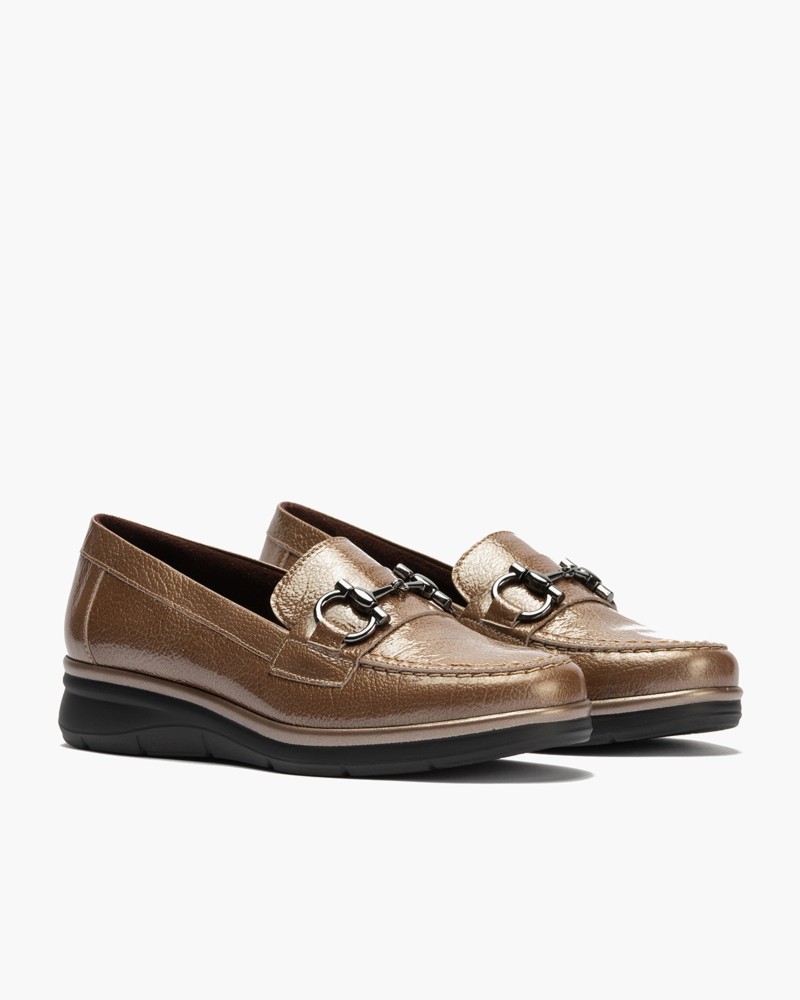 Mocasín Charol Topo 2