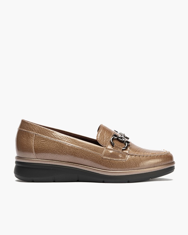 Mocasín Charol Topo 1