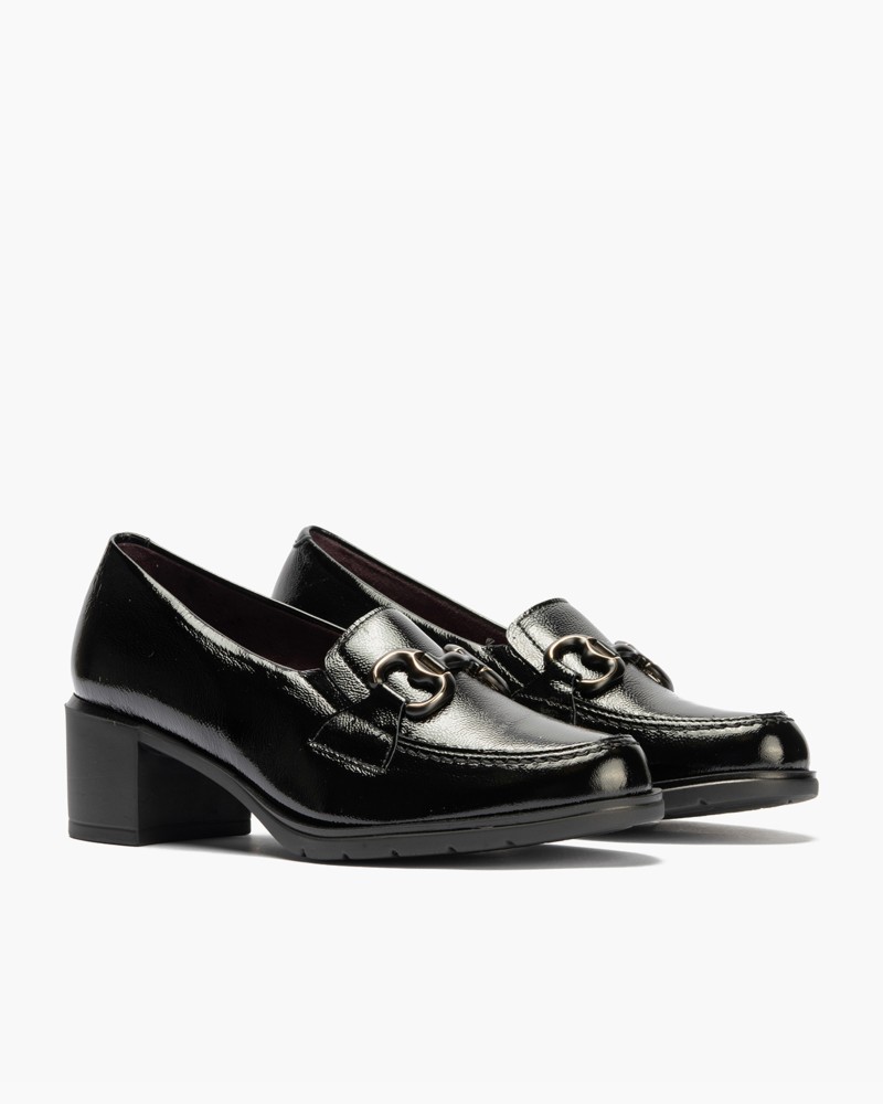 Mocasín Adorno En Charol 2