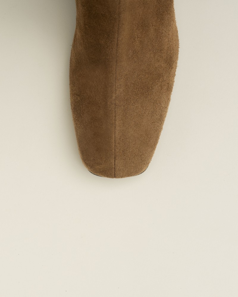 Bota serraje color cuero 3