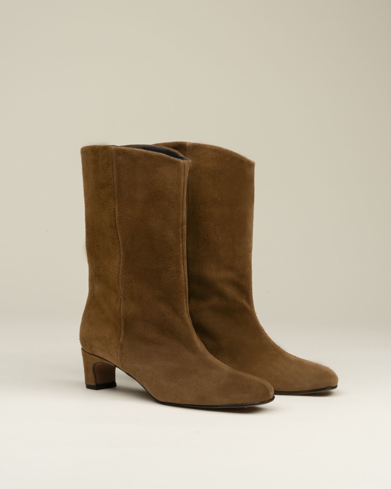 Bota serraje color cuero 4