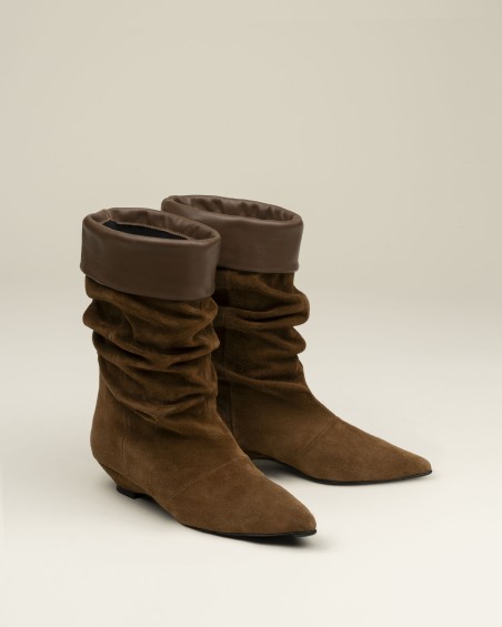 Bota serraje arrugada color cuero 2