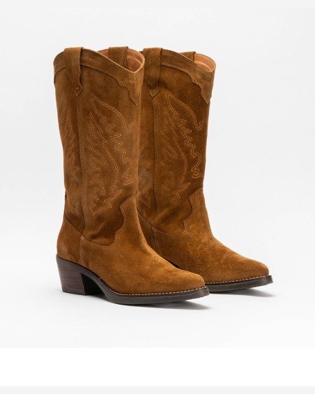 Bota Bordada En Serraje 2