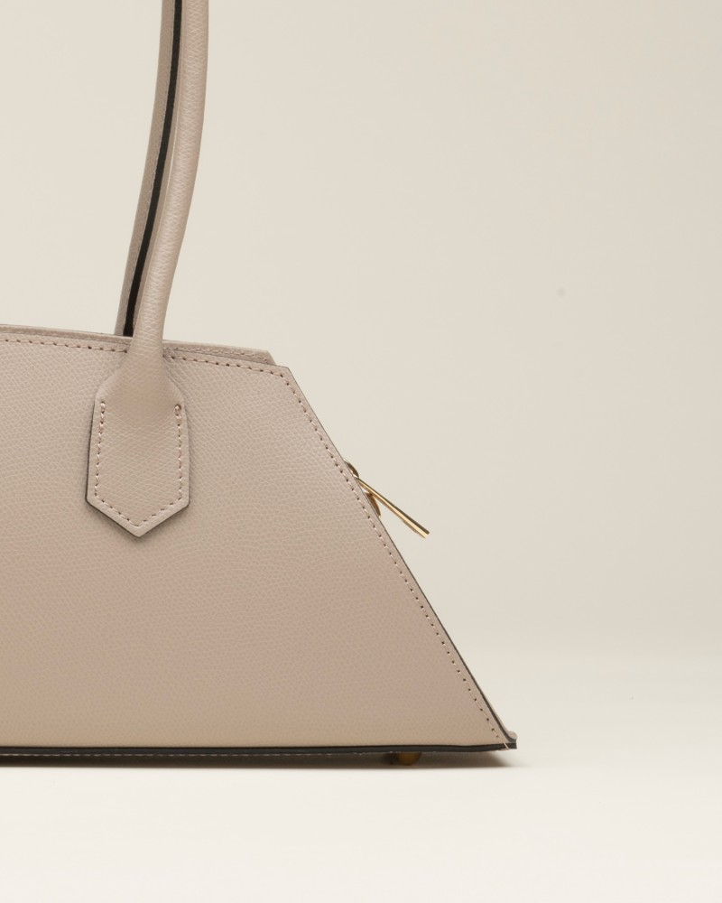 Bolso De Hombro Rígido Color Beige 1